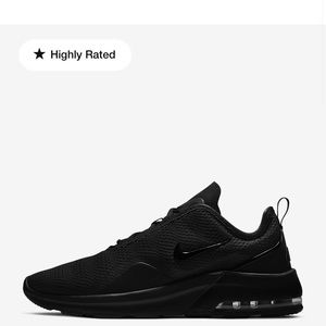 Black Nike air max motion 2